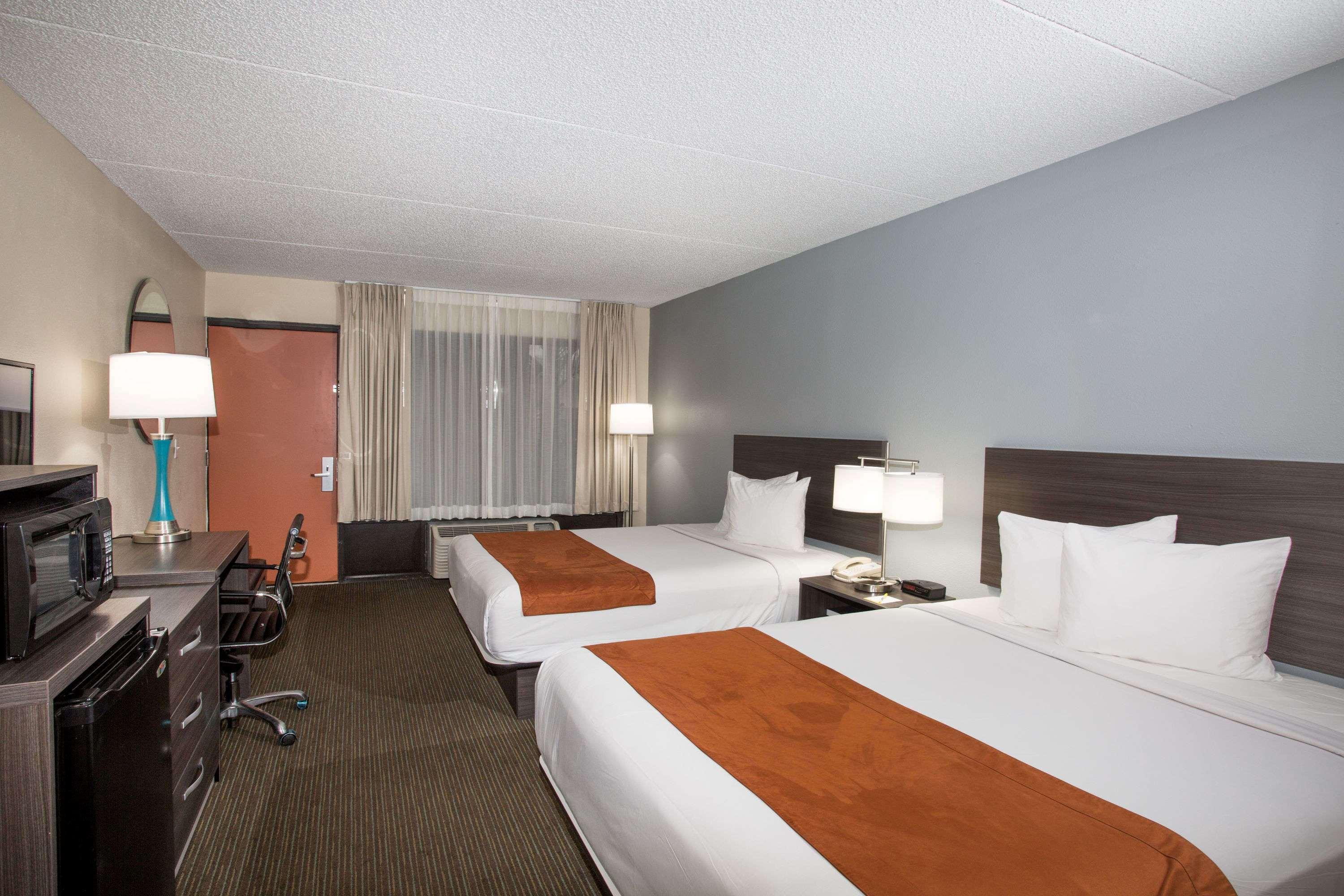 Days Inn & Suites By Wyndham Orlando Airport Esterno foto