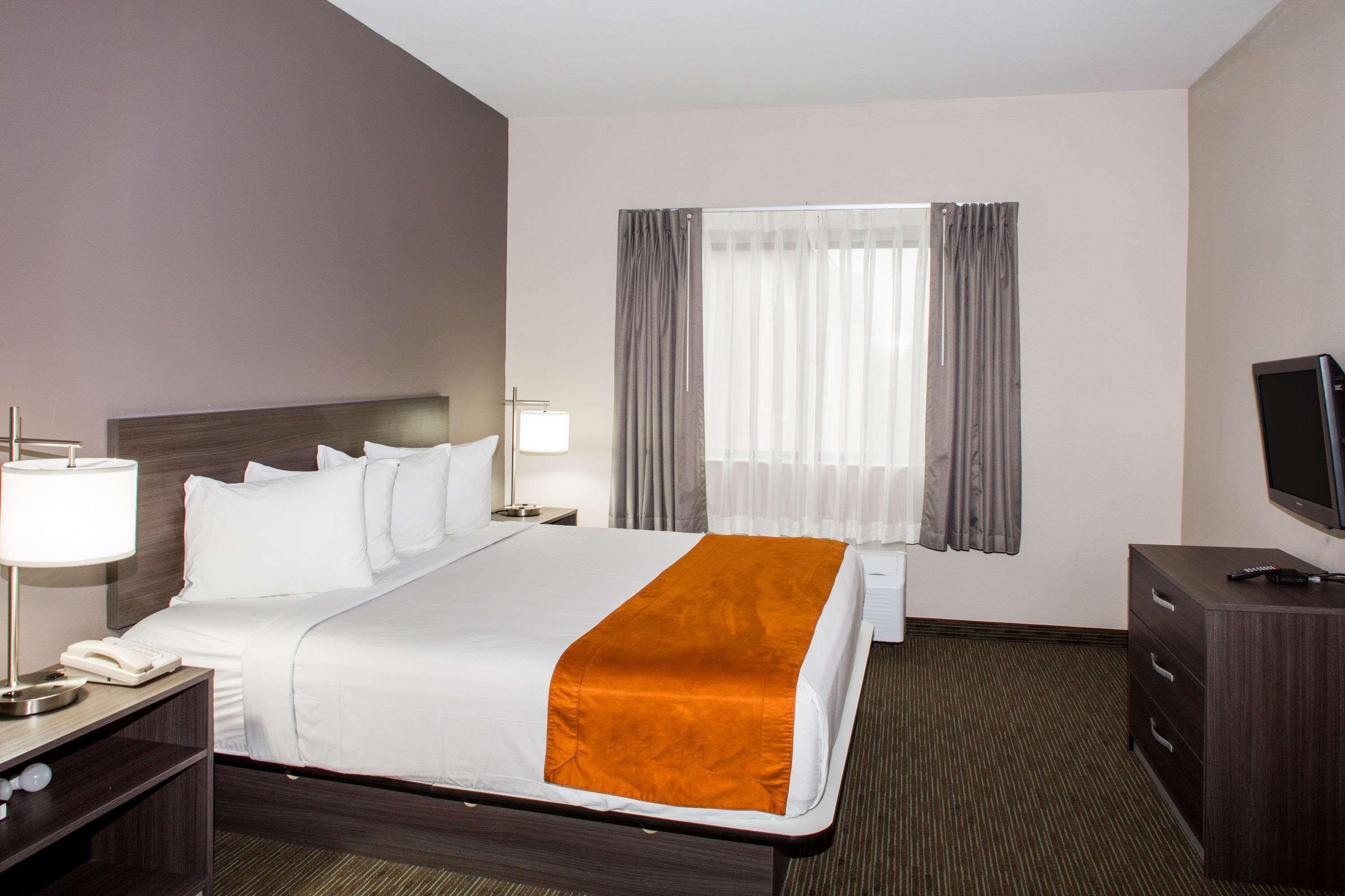 Days Inn & Suites By Wyndham Orlando Airport Esterno foto