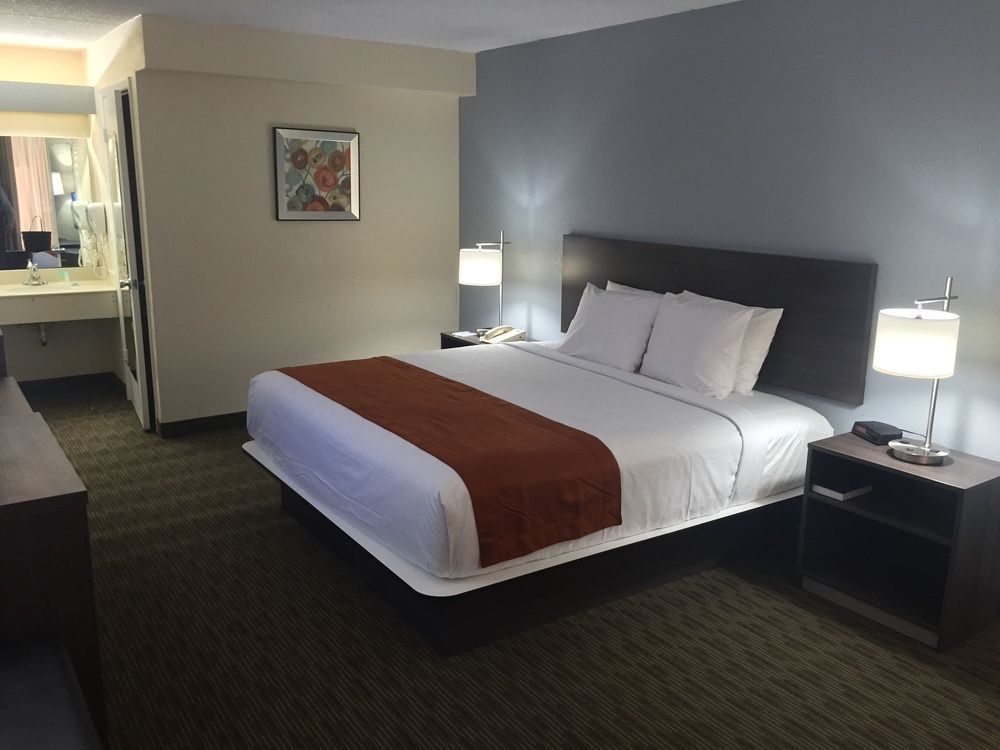 Days Inn & Suites By Wyndham Orlando Airport Esterno foto